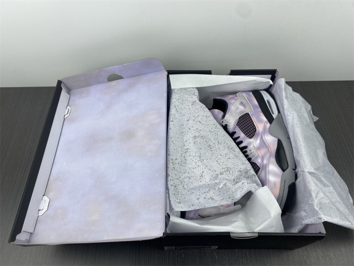 Air Jordan 4 Retro