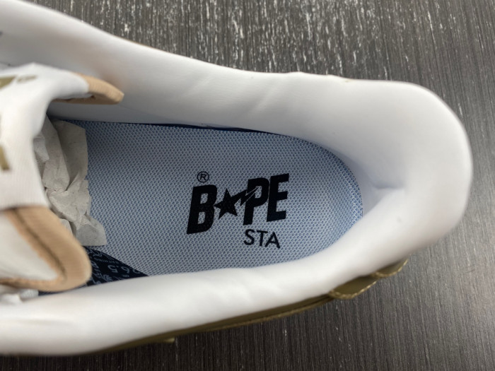 B*PE SNEAKER